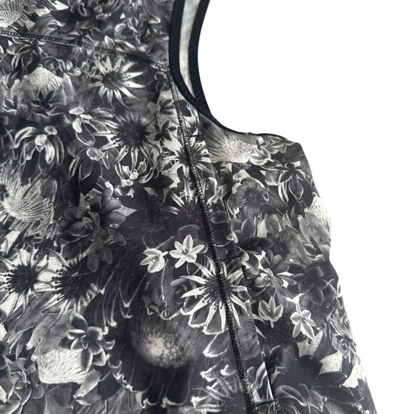 LULULEMON Floral Workout Tank Top Size 8 - Picture 4 of 6